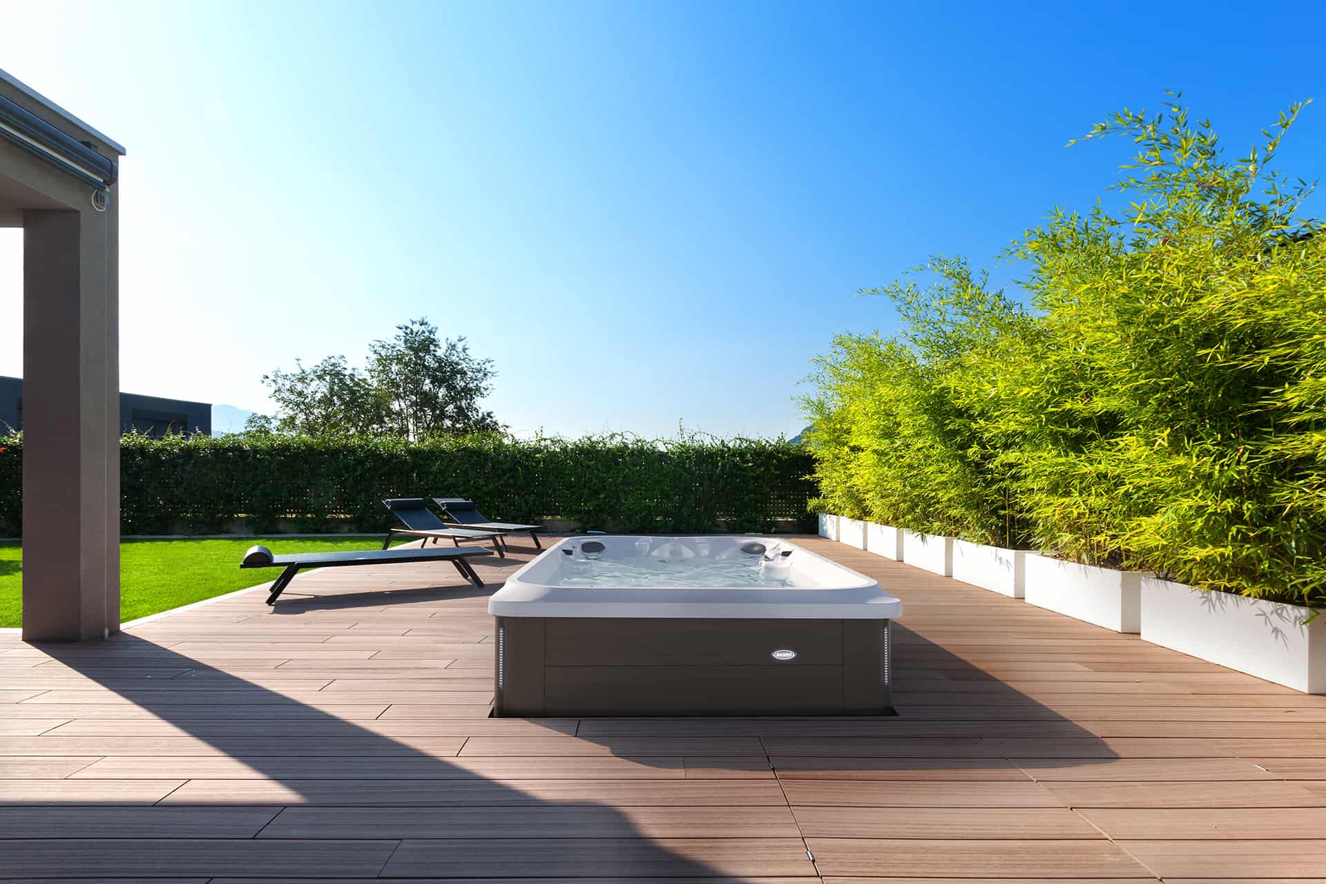 jacuzzi swim spa lifestyle